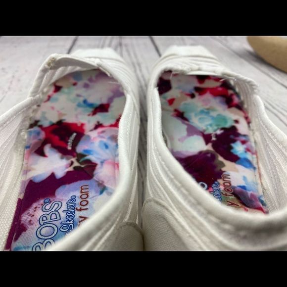 Bobs Slippers - Picture 8 of 9